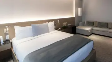 The Knickerbocker Hotel