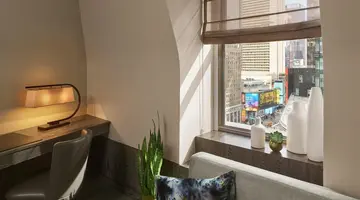 The Knickerbocker Hotel