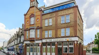 The Lion And Key Hotel