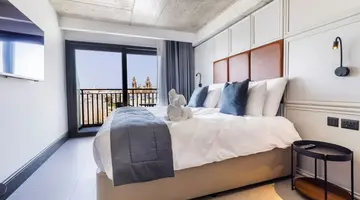 The Londoner Hotel Sliema