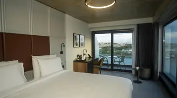 The Londoner Hotel Sliema