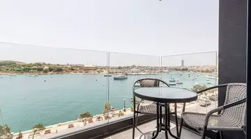 The Londoner Hotel Sliema