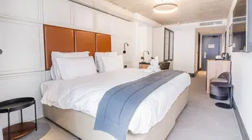 The Londoner Hotel St. Julian's