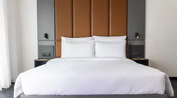 The Londoner Hotel St. Julian's