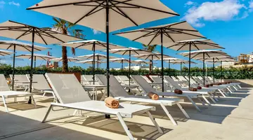 The Londoner Hotel St Julians