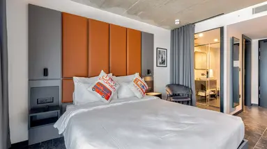 The Londoner Hotel St Julians
