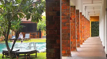 THE LONG BEACH RESORT