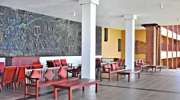 THE LONG BEACH RESORT