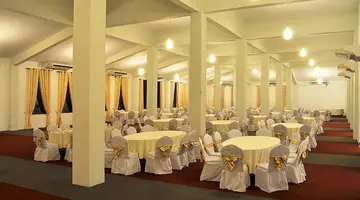 THE LONG BEACH RESORT