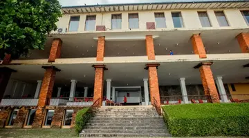 The Long Beach Resort