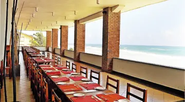 THE LONG BEACH RESORT