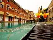 The Long Beach Resort