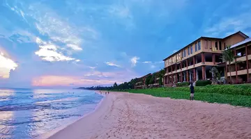 THE LONG BEACH RESORT