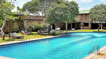 The Long Beach Resort