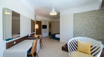 The Lumos Deluxe Resort Hotel and Spa