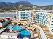 THE LUMOS DELUXE RESORT HOTEL & SPA