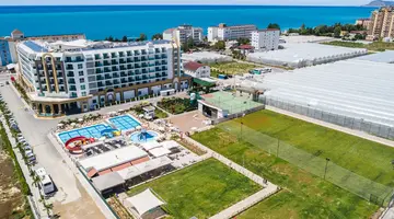 THE LUMOS DELUXE RESORT HOTEL & SPA