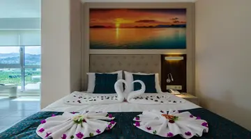 THE LUMOS DELUXE RESORT HOTEL & SPA