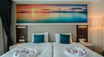 THE LUMOS DELUXE RESORT HOTEL & SPA