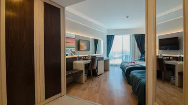 THE LUMOS DELUXE RESORT HOTEL & SPA