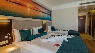THE LUMOS DELUXE RESORT HOTEL & SPA
