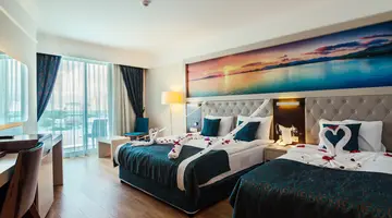 THE LUMOS DELUXE RESORT HOTEL & SPA