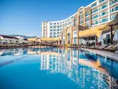 THE LUMOS DELUXE RESORT & SPA HOTEL