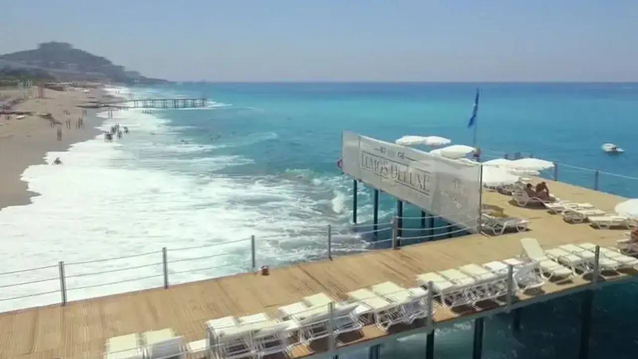 THE LUMOS DELUXE RESORT & SPA HOTEL