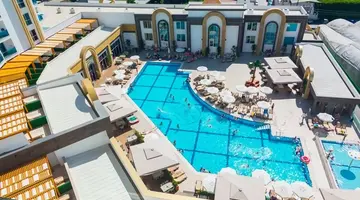 The Lumos Deluxe Resort & Spa