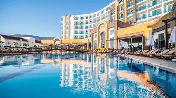 The Lumos Deluxe Resort & Spa