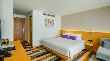 THE LUNAR PATONG