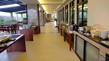 THE MANGROVE HOTEL
