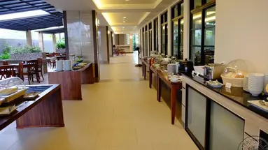 THE MANGROVE HOTEL