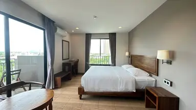 THE MANGROVE HOTEL