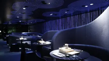 The Met Hotel