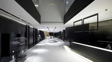 The Met Hotel