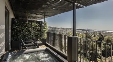 The Modernist Athens