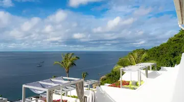 THE NAI HARN (ex. THE ROYAL YACHT CLUB PHUKET)