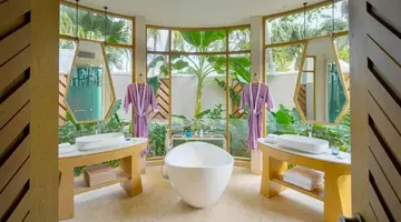 THE NAUTILUS MALDIVES