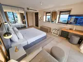 The New Mediteran - Villa Edition
