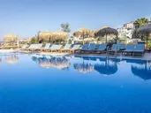 The New Mediteran - Villa Edition