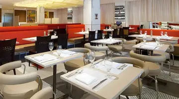 THE NEW YORKER HOTEL BY LOTTE HOTELS