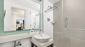THE NEW YORKER HOTEL BY LOTTE HOTELS