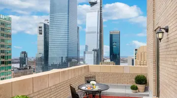THE NEW YORKER HOTEL BY LOTTE HOTELS