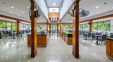 The Nix Hotel
