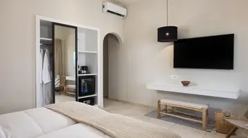 The Noverian Bios Santorini Boutique Hotel