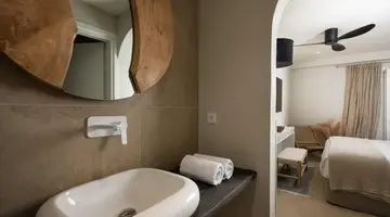 The Noverian Bios Santorini Boutique Hotel