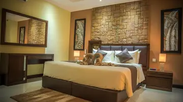 The Oasis Hotel Restaurant and Spa (Praslin Hotel)