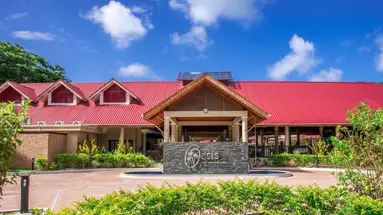 The Oasis Hotel Restaurant and Spa (Praslin Hotel)
