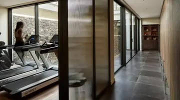 THE OLIVAR SUITES